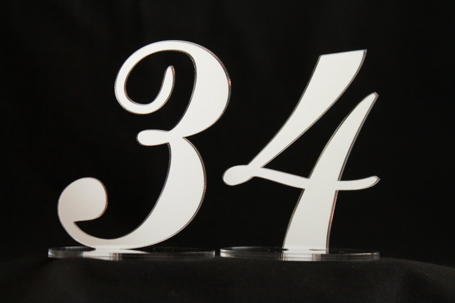 Freestanding Mirror Acrylic We - Table Number Gold recension och pris